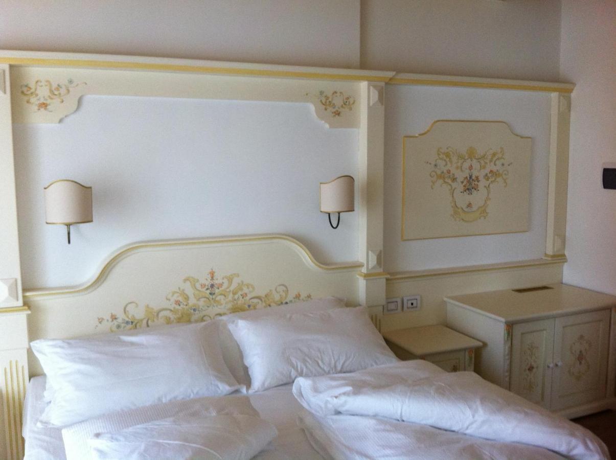 Relais Fior Di Bosco Aparthotel Folgaria Δωμάτιο φωτογραφία